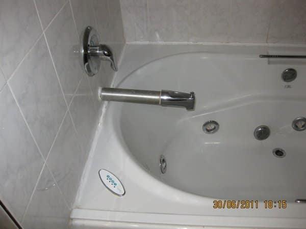 Plumbing - Home Inspectors Montreal